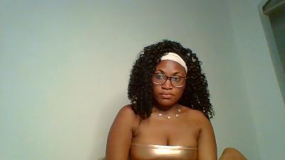 sassy_angels live cam on Cam4