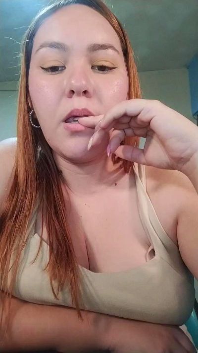 sasxha_ live cam on Cam4