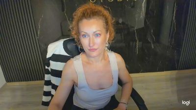 satinfoxy live cam on Cam4