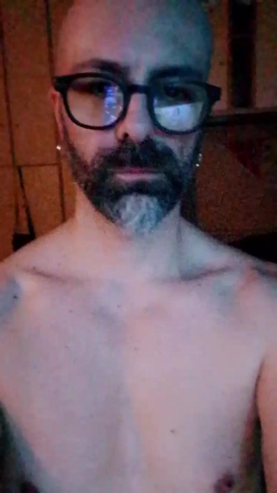 sayaku live cam on Cam4