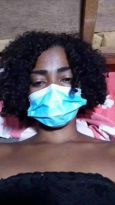 sayrah2 live cam on Cam4