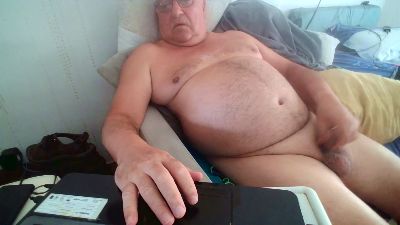 scalou1231 live cam on Cam4
