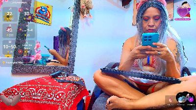 scarletheat live cam on Cam4