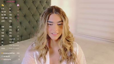 scarlethsweety live cam on Cam4