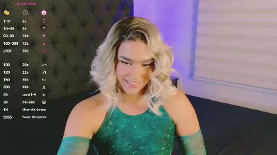 scarlethsweety live cam on Cam4