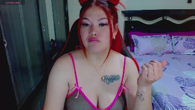 scarletpearll live cam on Cam4