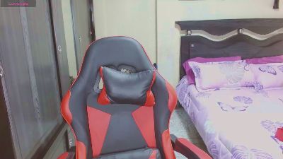 scarletpearll live cam on Cam4
