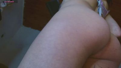 scarlett_cra live cam on Cam4