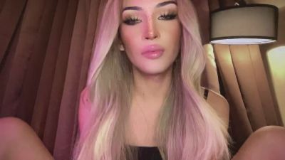 scarletwhitex live cam on Cam4