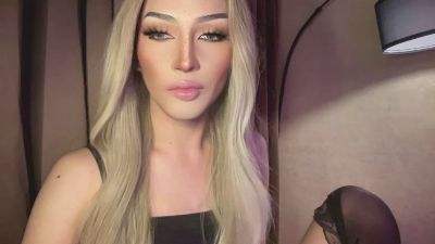 scarletwhitex live cam on Cam4