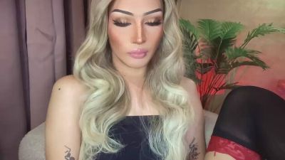scarletwhitex live cam on Cam4