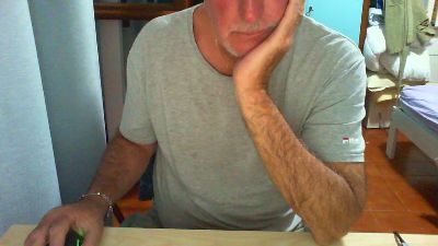 schiavo39 live cam on Cam4