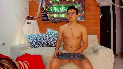 school_sexx live cam on Cam4