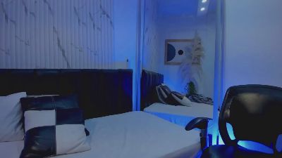 sebas__23 live cam on Cam4