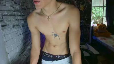 sebas_jusa live cam on Cam4