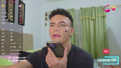 sebass_lovely live cam on Cam4