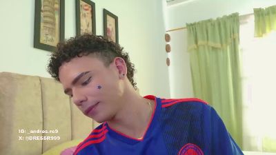 sebass_lovely live cam on Cam4