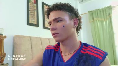 sebass_lovely live cam on Cam4