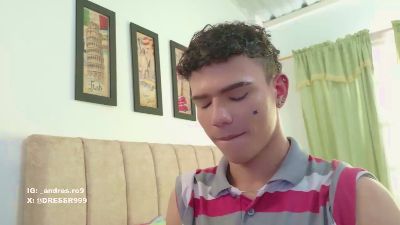 sebass_lovely live cam on Cam4
