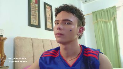 sebass_lovely live cam on Cam4