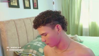 sebass_lovely live cam on Cam4