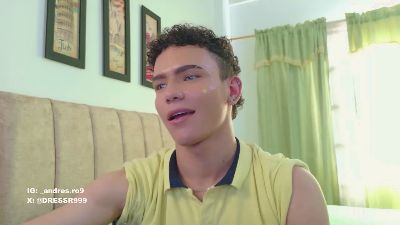 sebass_lovely live cam on Cam4