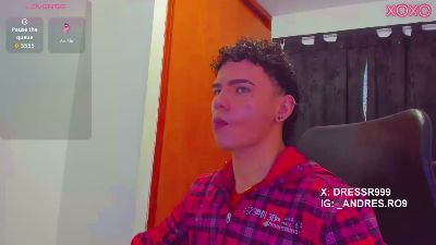 sebass_lovely live cam on Cam4
