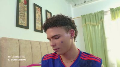 sebass_lovely live cam on Cam4