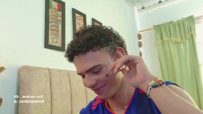 sebass_lovely live cam on Cam4