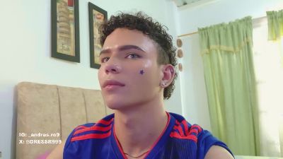 sebass_lovely live cam on Cam4