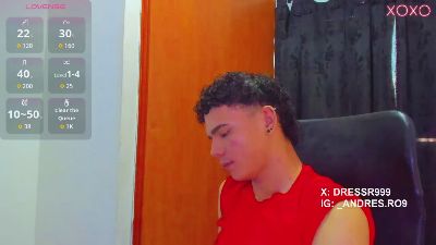 sebass_lovely live cam on Cam4