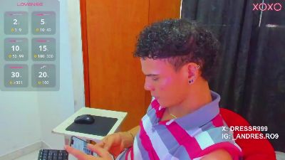 sebass_lovely live cam on Cam4