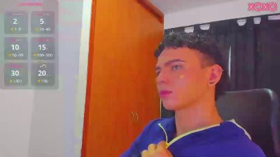 sebass_lovely live cam on Cam4