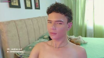 sebass_lovely live cam on Cam4