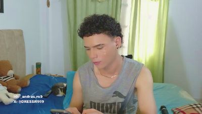 sebass_lovely live cam on Cam4