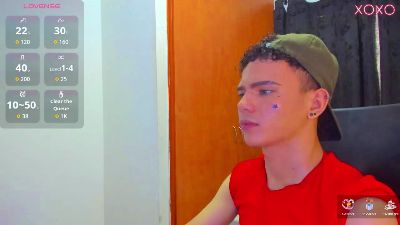 sebass_lovely live cam on Cam4