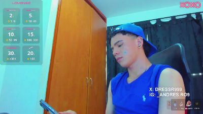 sebass_lovely live cam on Cam4