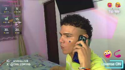 sebass_lovely live cam on Cam4