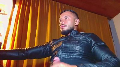 sebastian_horny live cam on Cam4