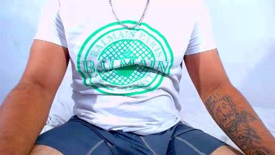 sebastiancastil live cam on Cam4