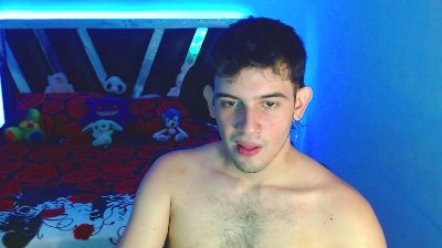 sebasxxl2 live cam on Cam4