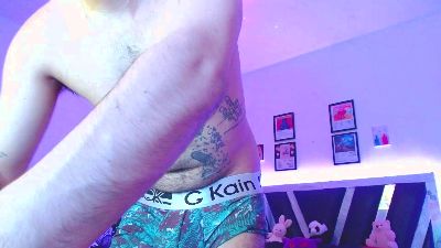 sebasxxl2 live cam on Cam4