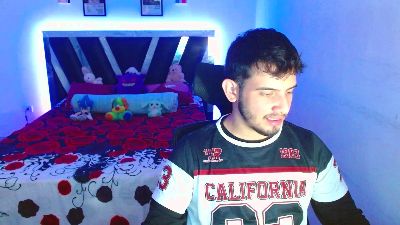 sebasxxl2 live cam on Cam4