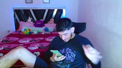 sebasxxl2 live cam on Cam4