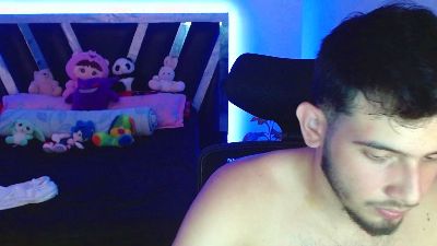 sebasxxl2 live cam on Cam4