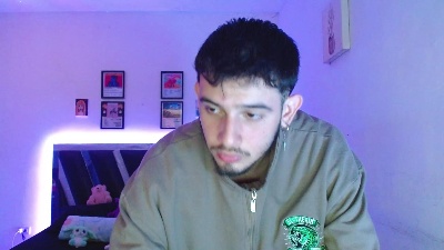 sebasxxl2 live cam on Cam4