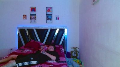 sebasxxl2 live cam on Cam4