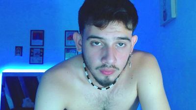 sebasxxl2 live cam on Cam4