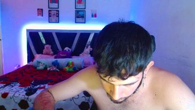 sebasxxl2 live cam on Cam4