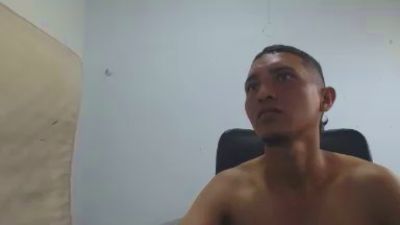 sech_guerrero live cam on Cam4